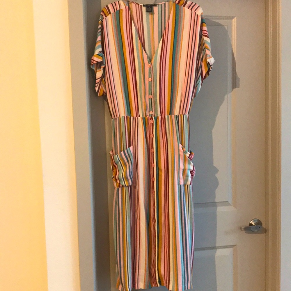 Striped midi dress by Chelsea & Theodore!